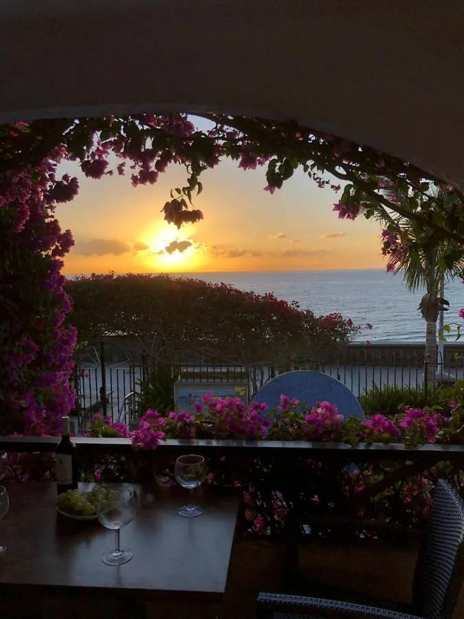Casa Blanca - Sea View - First Line Apartment Playa del Ingles  Spain