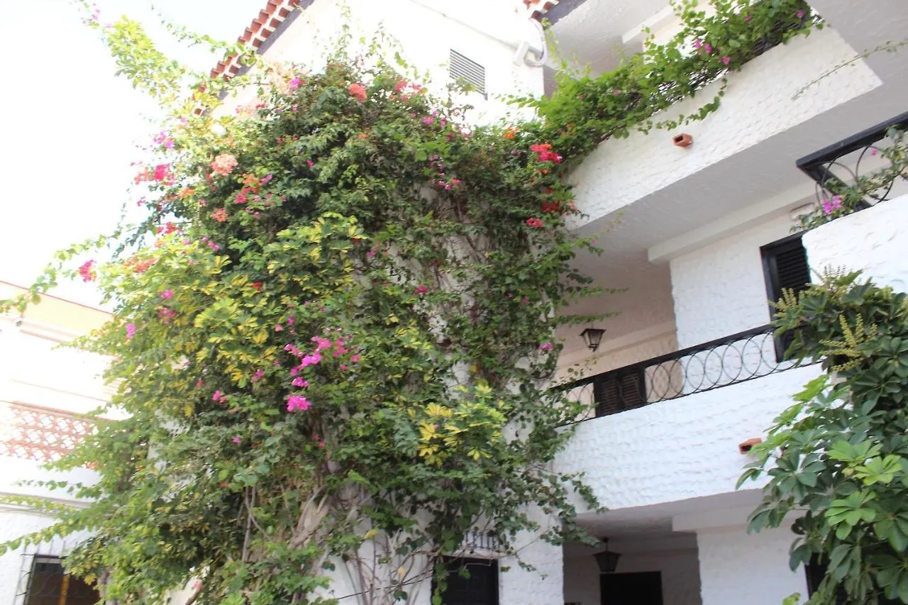 דירות פלאייה דל אינגלז Casa Blanca - Sea View - First Line 0*,