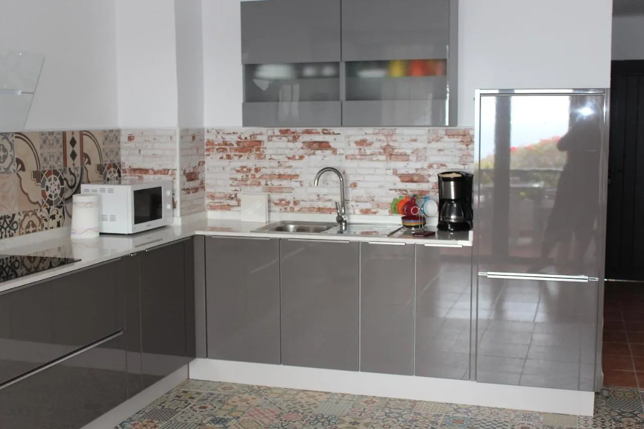 דירות פלאייה דל אינגלז Casa Blanca - Sea View - First Line
