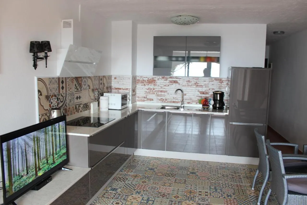 Casa Blanca - Sea View - First Line Apartment Playa del Ingles   Playa del Ingles (Gran Canaria)