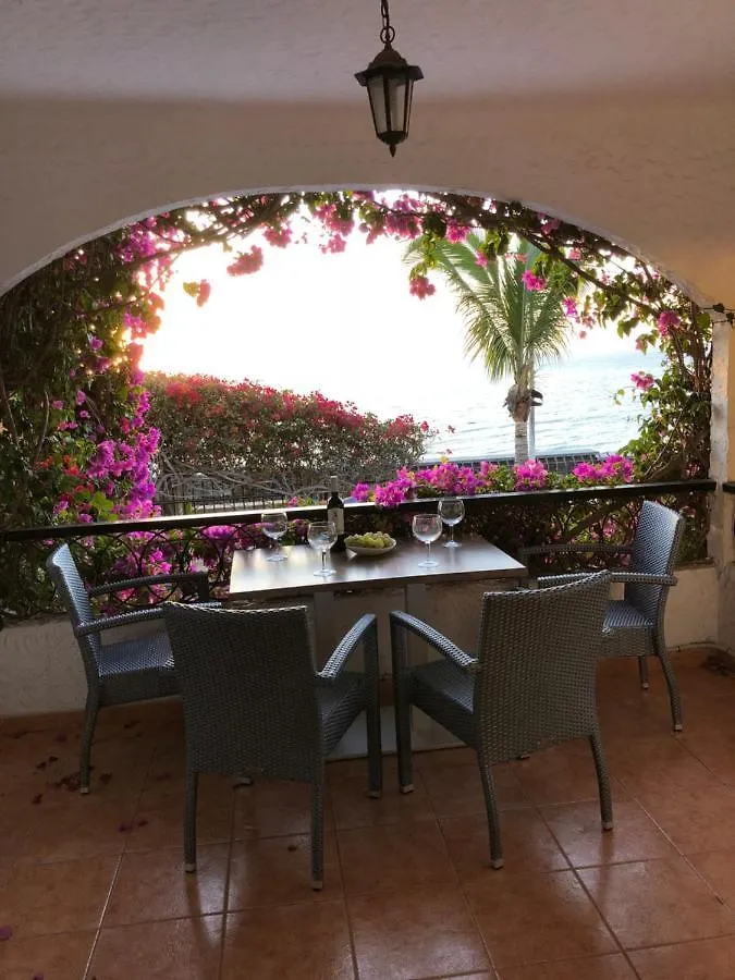 Casa Blanca - Sea View - First Line Apartment Playa del Ingles  0*, Playa del Ingles (Gran Canaria)